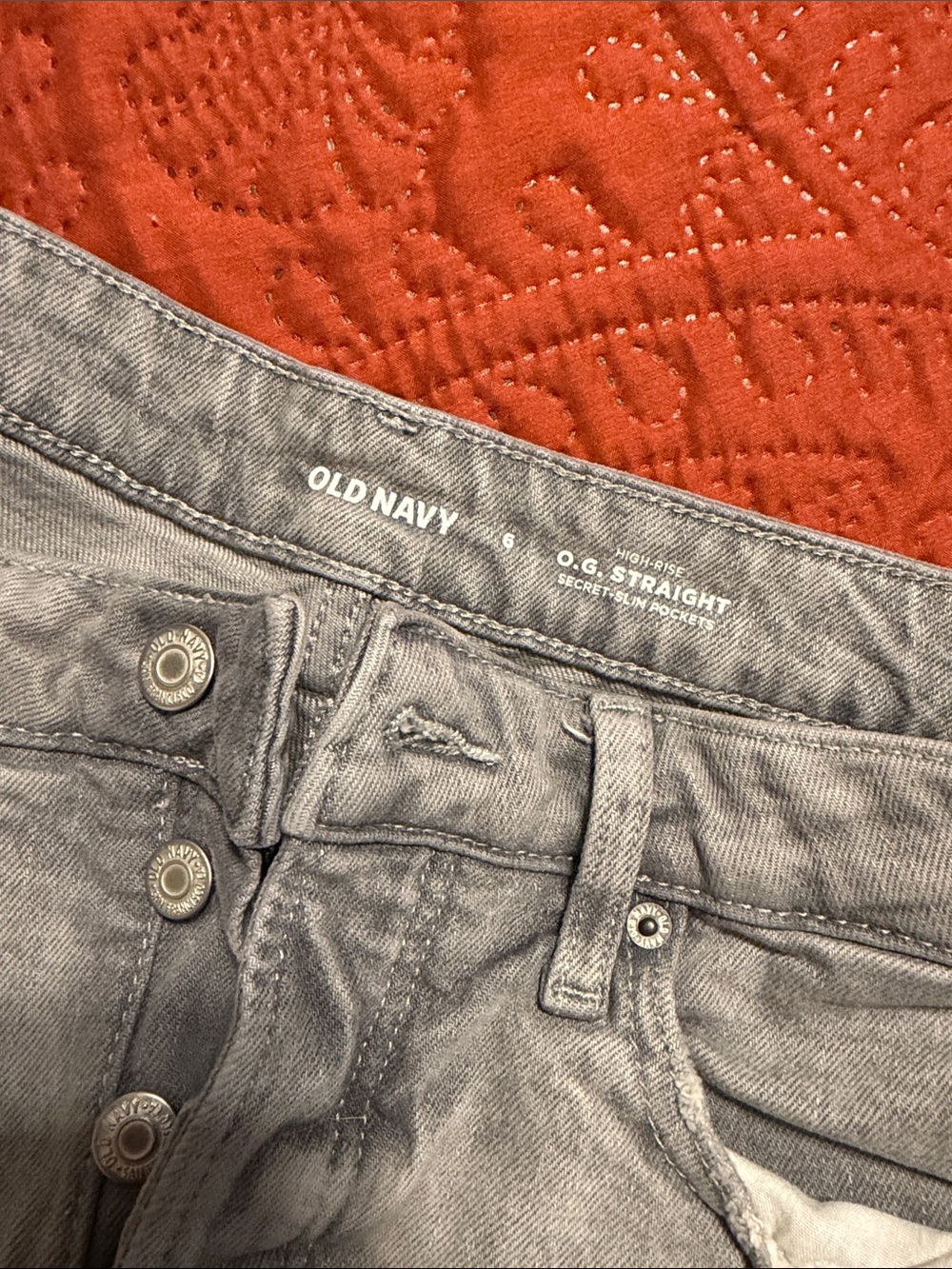 Old Navy Gray High-Rise OG Straight Jeans